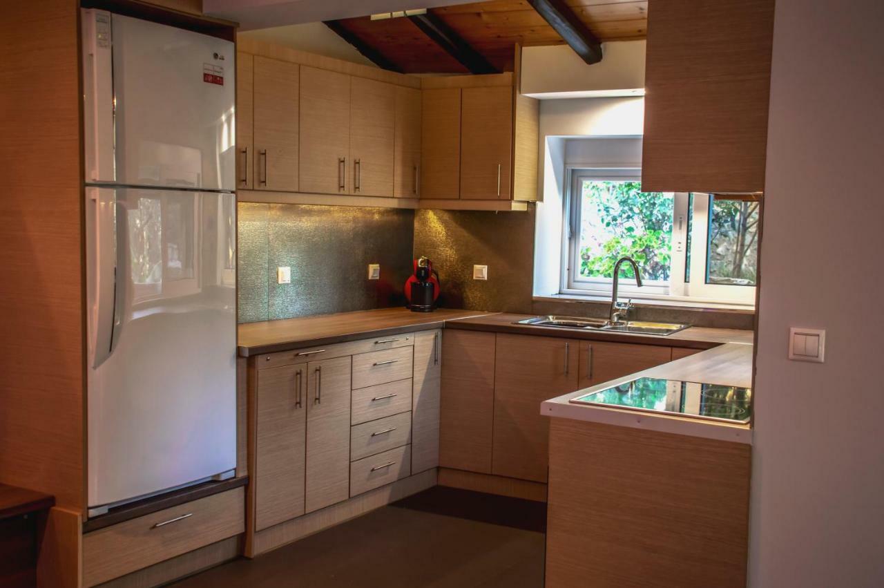 Kamares Suites Каламата Екстериор снимка