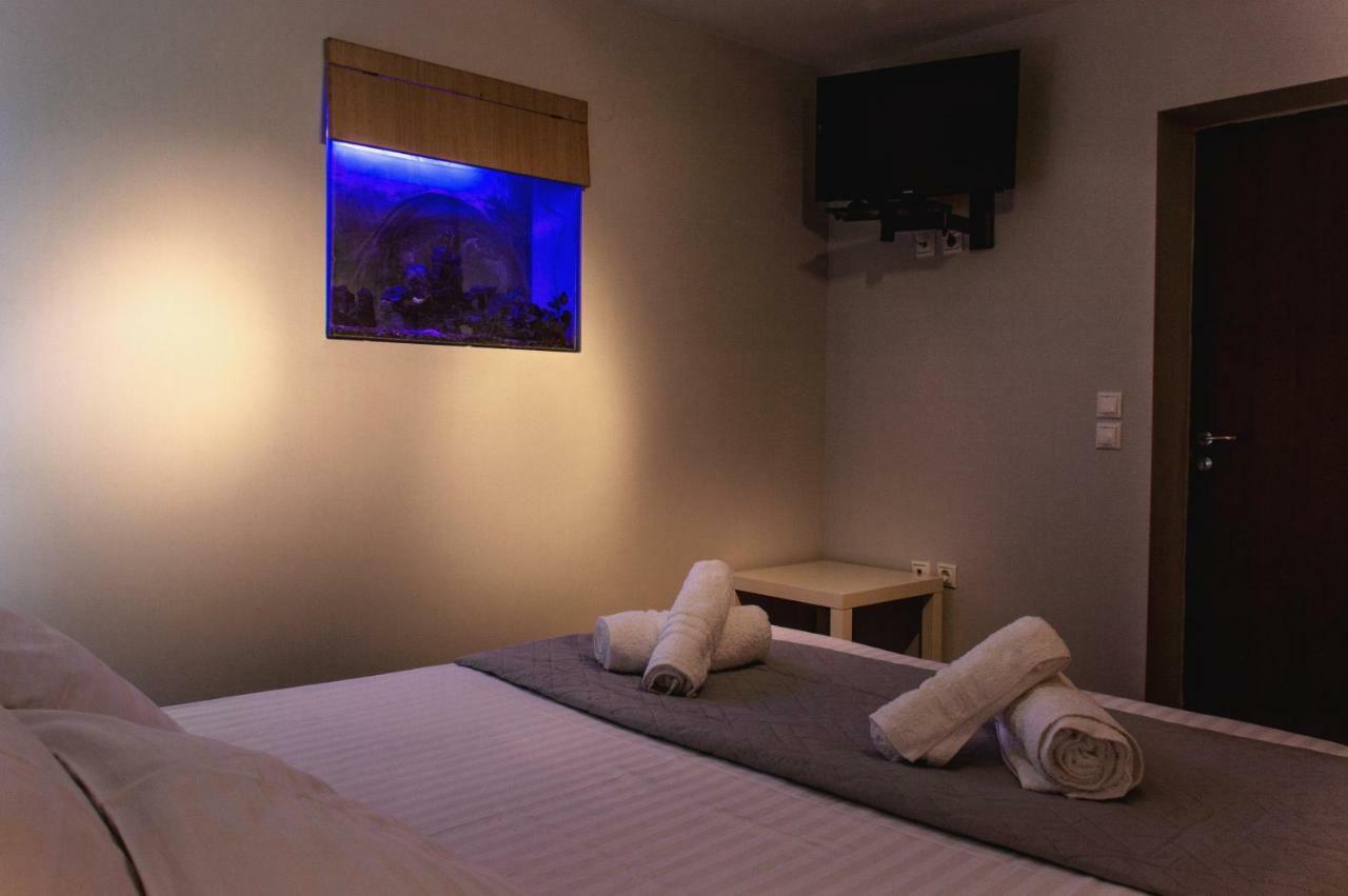 Kamares Suites Каламата Екстериор снимка